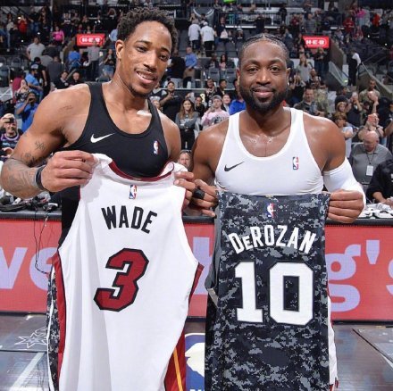 全队在暂停 全队在暂停